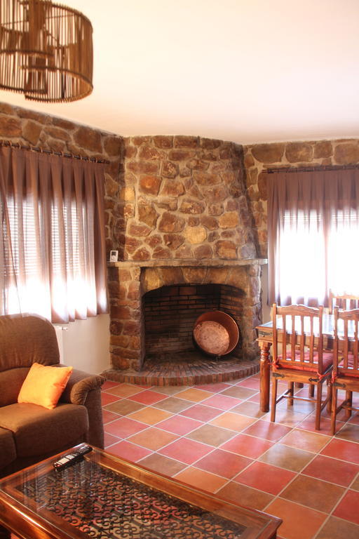 El Rincon Del Juez Villa Uña Екстериор снимка